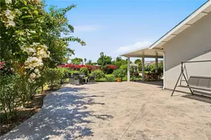 8326 Saddle Creek Dr, Jurupa Valley, CA 92509 - Photo 28