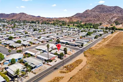 26050 Sultanas, Homeland, CA 92548 - Photo 2