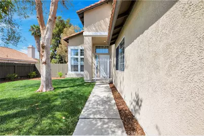 44332 Olive, Hemet, CA 92544 - Photo 4