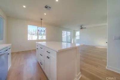 34540 Carnation Ct, Yucaipa, CA 92399 - Photo 8