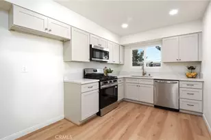 26406 Cherry Hills, Sun City, CA 92586 - Photo 6