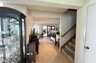 639 Damien, La Verne, CA 91750 - Photo 2