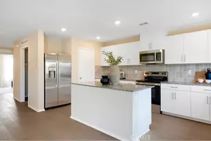 1374 Noble Rein Dr, San Jacinto, CA 92582 - Photo 2