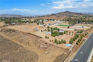30808 Keller Rd, Menifee, CA 92596 - Photo 18