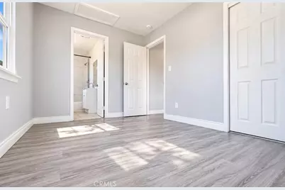 464 W 34th Street, San Bernardino, CA 92405 - Photo 6