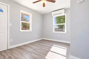 464 W 34th St, San Bernardino, CA 92405 - Photo 2