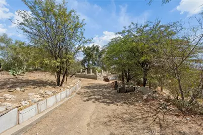 18455 Pequena Entrada, Perris, CA 92570 - Photo 26