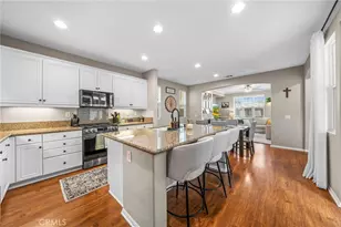 27657 Peppergrass Ct, Murrieta, CA 92562 - Photo 4