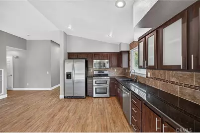 42869 Woodside Court, Hemet, CA 92544 - Photo 18