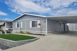 38070 Via La Colina, Murrieta, CA 92563 - Photo 1