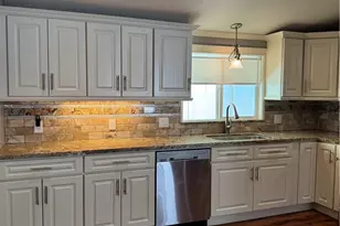38070 Via La Colina, Murrieta, CA 92563 - Photo 10