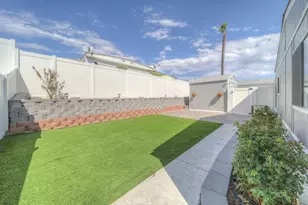 38070 Via La Colina, Murrieta, CA 92563 - Photo 8