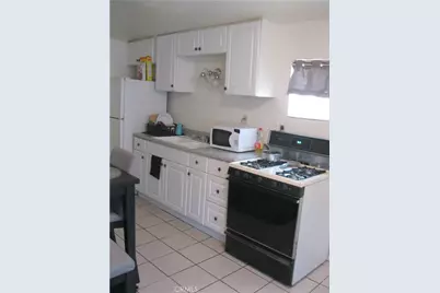 10567 Ohio, Loma Linda, CA 92354 - Photo 28