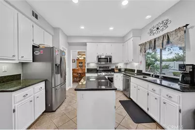 4 Bella Firenze, Lake Elsinore, CA 92532 - Photo 16