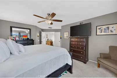 4 Bella Firenze, Lake Elsinore, CA 92532 - Photo 32