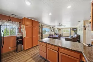 33256 Wride, Lake Elsinore, CA 92530 - Photo 36