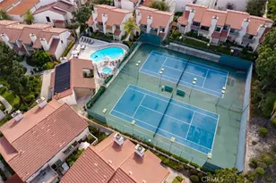 6827 Caminito Mundo, San Diego, CA 92119 - Photo 38