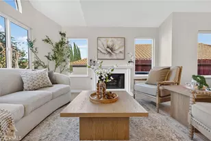 24441 Calle Tassjara, Murrieta, CA 92562 - Photo 8