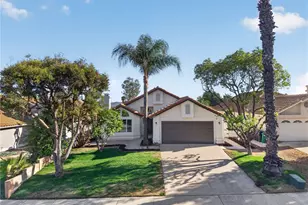 24441 Calle Tassjara, Murrieta, CA 92562 - Photo 2