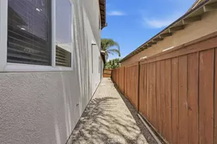 33849 Pegase Ct, Temecula, CA 92592 - Photo 38