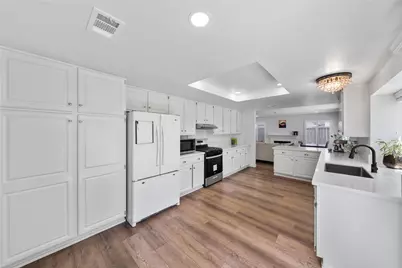 31179 Lahontan Street, Temecula, CA 92592 - Photo 12