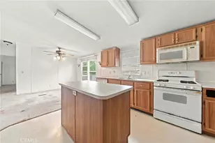 31130 S General Kearny, Temecula, CA 92591 - Photo 28
