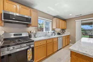 45015 Bronze Star, Lake Elsinore, CA 92532 - Photo 22