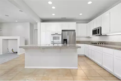 34 Shoreline Drive, Rancho Mirage, CA 92270 - Photo 12