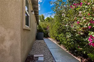 34 Shoreline Dr, Rancho Mirage, CA 92270 - Photo 34
