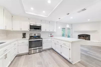 45251 La Cruz Dr, Temecula, CA 92590 - Photo 14