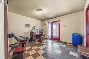 11273 Hesperia Rd, Hesperia, CA 92345 - Photo 20