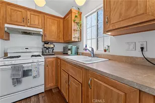32000 Riverside Dr, Lake Elsinore, CA 92530 - Photo 4