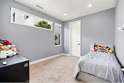 16311 Veterans, Tustin, CA 92782 - Photo 36