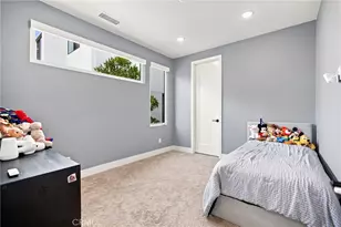 16311 Veterans, Tustin, CA 92782 - Photo 36