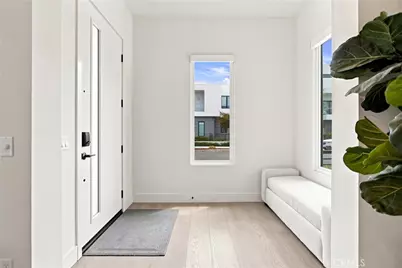 16311 Veterans, Tustin, CA 92782 - Photo 6