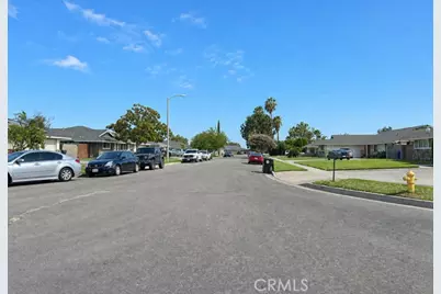 1570 N Pine, Rialto, CA 92376 - Photo 2