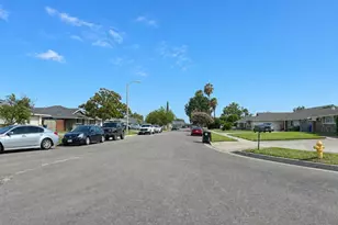 1570 N Pine, Rialto, CA 92376 - Photo 2