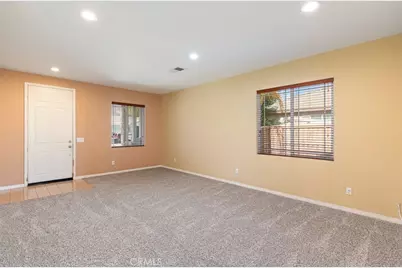 32670 Santa Cruz, Lake Elsinore, CA 92530 - Photo 10