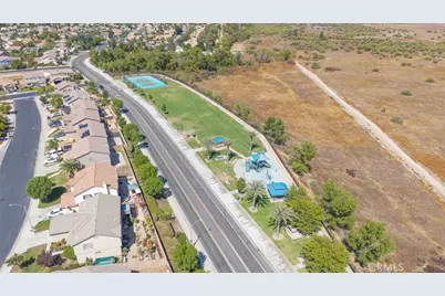 32670 Santa Cruz, Lake Elsinore, CA 92530 - Photo 36