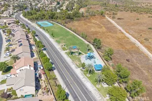 32670 Santa Cruz, Lake Elsinore, CA 92530 - Photo 36