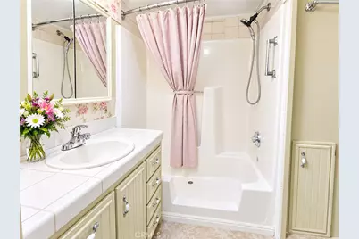 1295 S Cawston #38, Hemet, CA 92545 - Photo 6
