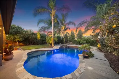 33562 Delphinium Lane, Murrieta, CA 92563 - Photo 6