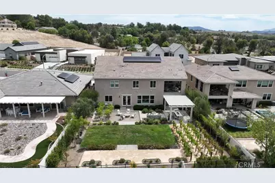 39789 Larkspur, Temecula, CA 92591 - Photo 2