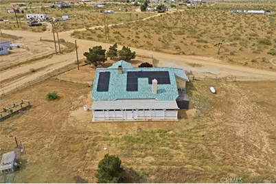 12035 Barbet, Phelan, CA 92371 - Photo 4