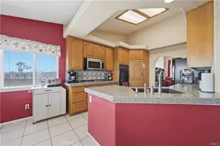 12035 Barbet, Phelan, CA 92371 - Photo 6