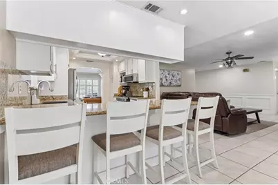 9228 Hawthorne Avenue, Riverside, CA 92503 - Photo 20