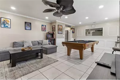 9228 Hawthorne Avenue, Riverside, CA 92503 - Photo 8