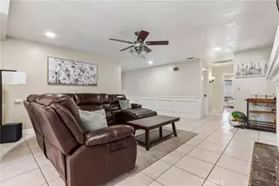 9228 Hawthorne Ave, Riverside, CA 92503 - Photo 12