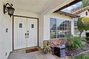9228 Hawthorne Ave, Riverside, CA 92503 - Photo 4