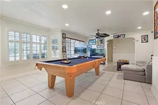 9228 Hawthorne Ave, Riverside, CA 92503 - Photo 10